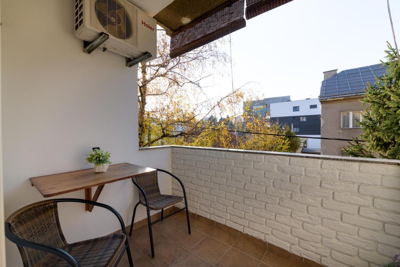 Aurelia'S Charming Place With Garage Parking Zagreb Exteriör bild